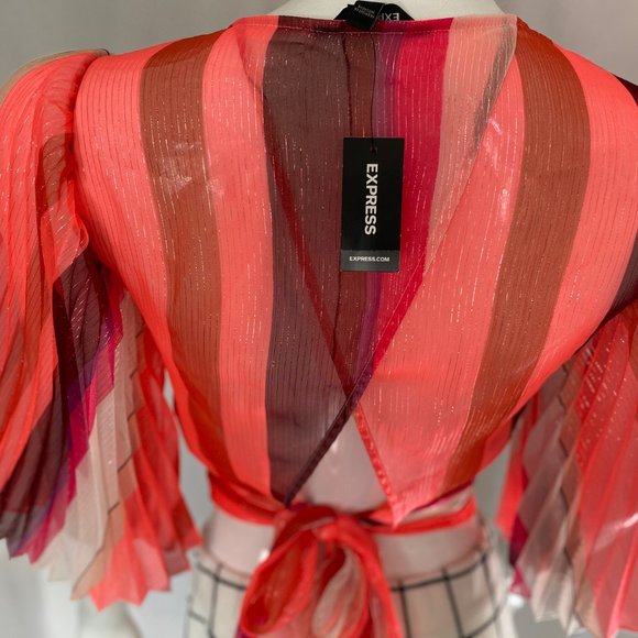 NEW SHIMMER TOP - Picture 4 of 9